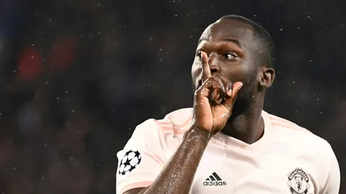 Lukaku misses United's friendly trip amid transfer talk