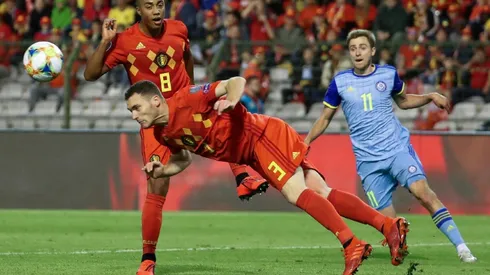 Vermaelen signs for Japanese side Vissel Kobe