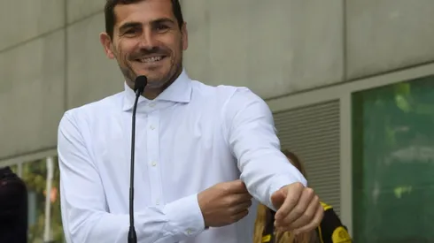 Casillas to join Porto staff during heart attack recovery