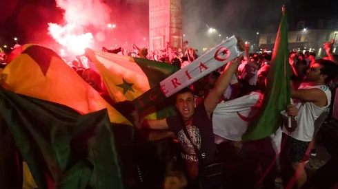 French police arrest hundreds after Algeria football win