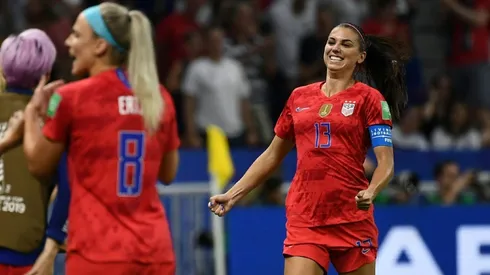 USA into World Cup final as Houghton penalty miss costs England dear