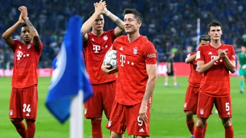 Bayern look to Lewandowski in bid to catch title challengers