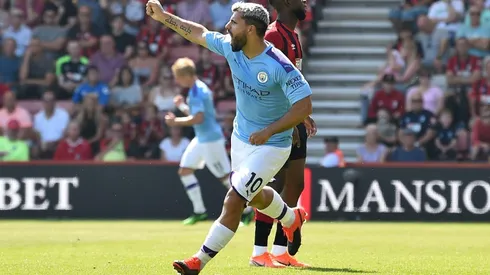 Aguero reaches 400 goals in City stroll, Newcastle stun Spurs