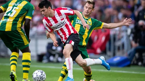Mexican forward Lozano completes Napoli move