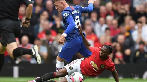 Wan-Bissaka embodies bright start by youthful Man Utd