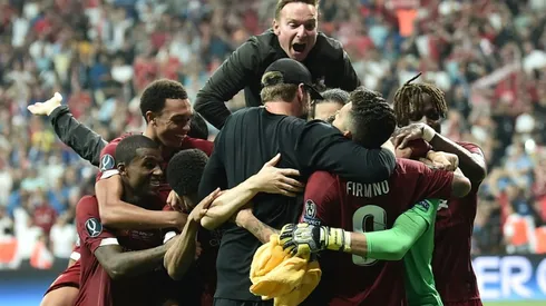 Adrian the hero as Liverpool beat Chelsea on penalties to win Super Cup