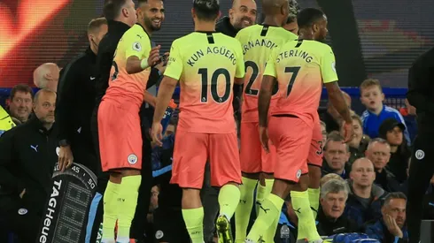 Man City keep nerve to see off tough Everton challenge