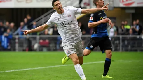 Lewandowski hailed for 'extreme goals quota' as Bayern go top