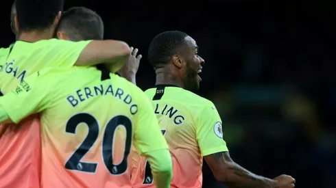 Man City win to keep perfect Liverpool in their sights