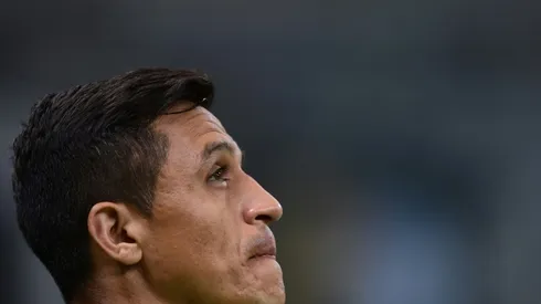 Alexis Sanchez scores, sees red as Inter stay top