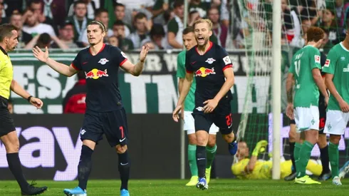 Leipzig retain top spot as Coutinho scores first Bayern goal