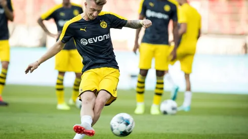 Reus plots Dortmund path past Barcelona