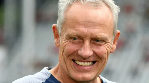 Schalke thrash Paderborn as Freiburg leapfrog Bayern