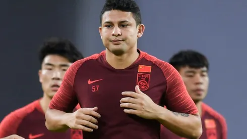 Elkeson double on debut as China thrash Maldives