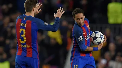 Barcelona's players offered to change contracts to sign Neymar - Pique