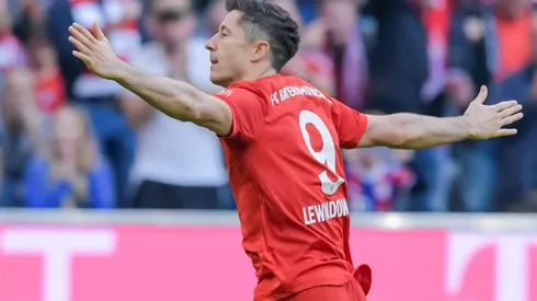 Lewandowski makes history again as Bayern reclaim summit