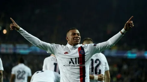 Sub Mbappe's hat-trick puts PSG in last-16 driving seat
