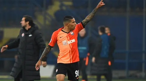 Shakhtar, Dinamo Zagreb draw to leave path clear for Man City