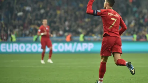 Ukraine qualify for Euro 2020 despite Ronaldo's 700th goal