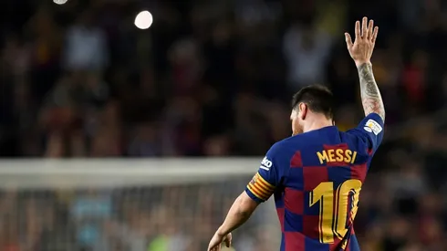 Classy Barca run riot against Sevilla to give La Liga familiar look