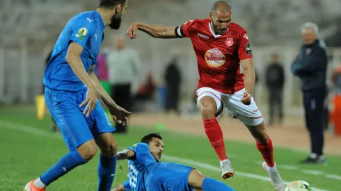 Etoile edge 10-man Ahly in bad-tempered battle of African giants