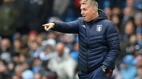 Aston Villa boss Dean Smith signs new deal