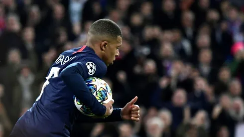Mbappe stars as PSG snatch dramatic point at Real Madrid