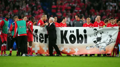 Former Switzerland manager Kuhn dies at 76