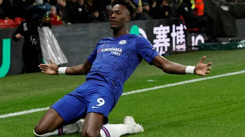 Abraham, Pulisic lift 'sloppy' Chelsea into third