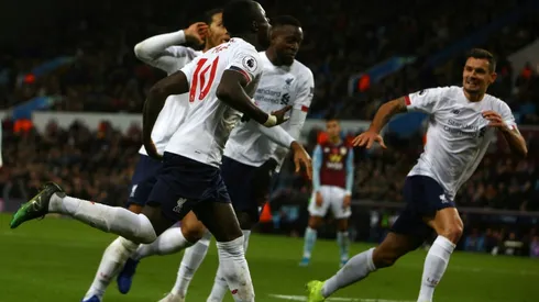 Mane caps Liverpool fightback, Man City escape against Saints