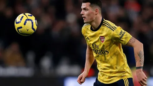 Arteta wants Xhaka to stay at Arsenal