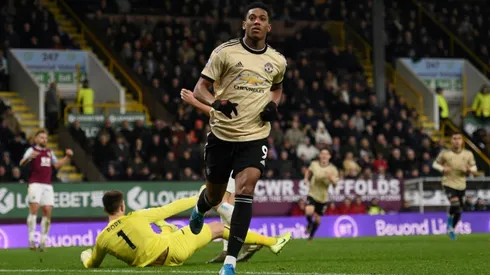 Martial, Rashford ease improving Man Utd past Burnley