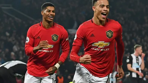 Tottenham, Man Utd bounce back into top four race as Chelsea falter again