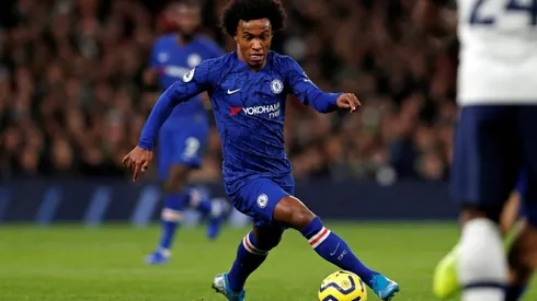 Chelsea want to keep Willian faith against Saints