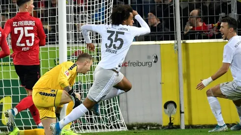 Teenage Zirkzee sparks Bayern's winning late show