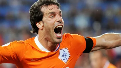 Van Nistelrooy, Stekelenburg join Dutch staff for Euro 2020