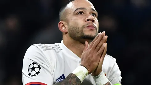 Depay's Euro 2020 at risk after tearing cruciate ligament