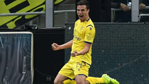 Verona three-goal comeback stuns Torino