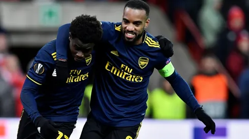 Arsenal fight back to claim Europa League last 32 spot