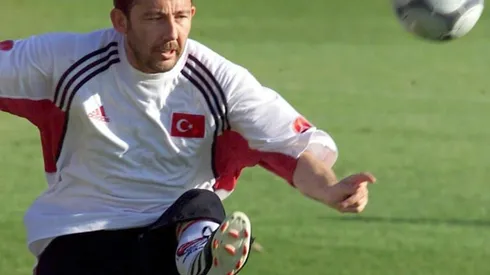 Besiktas appoint ex-Turkey star Yalcin as coach