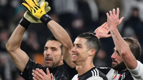 Mum's the word as Ronaldo fires Juventus into Italian Cup semi-finals