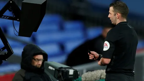 Premier League refs told to use monitors for red cards: reports