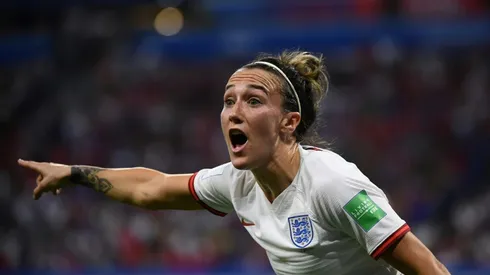 Henderson, Bronze voted England's players of the year