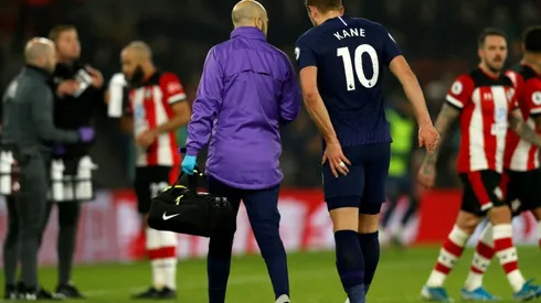 Recovering Kane tweets Spurs support from bed