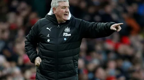 Newcastle, West Ham ban handshakes to guard against coronavirus