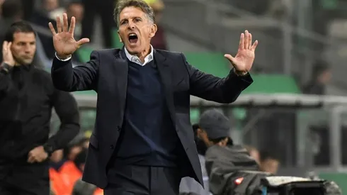 Puel enters Lyon's den for derby under serious pressure