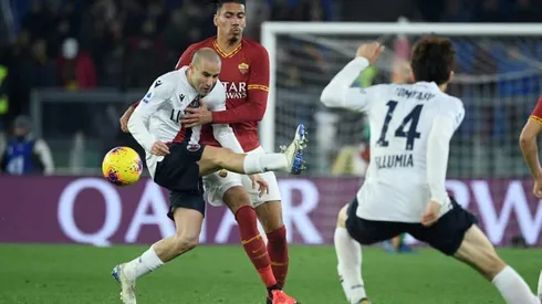Roma top-four hopes hit by Bologna loss