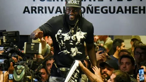 Togo's Adebayor stuck in quarantine in Benin: club
