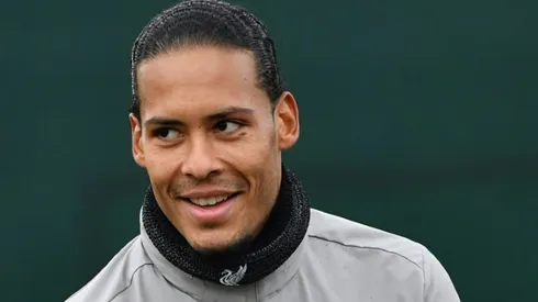 Van Dijk fears Liverpool will win title in empty stadium