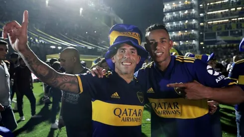 Tevez fires Boca to Argentine title after 'lucky' Maradona kiss